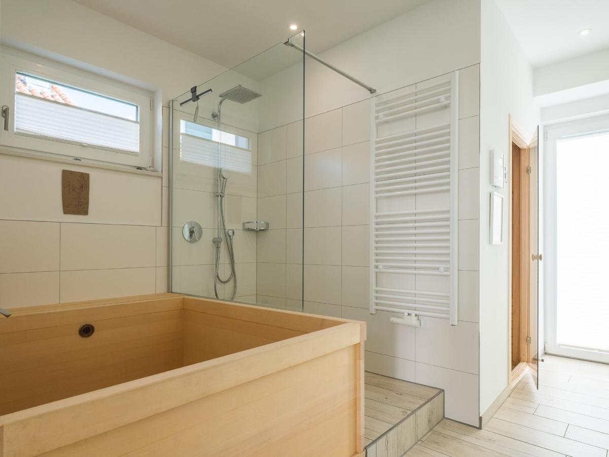 Feriendomizil Im Luftkurort - Ferienhaus-Sauna-See-Onsenbad Krakow am See Esterno foto